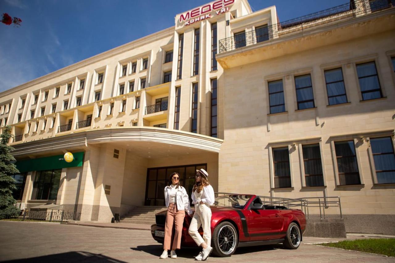 Medeu Hotel Kostanay Exterior photo